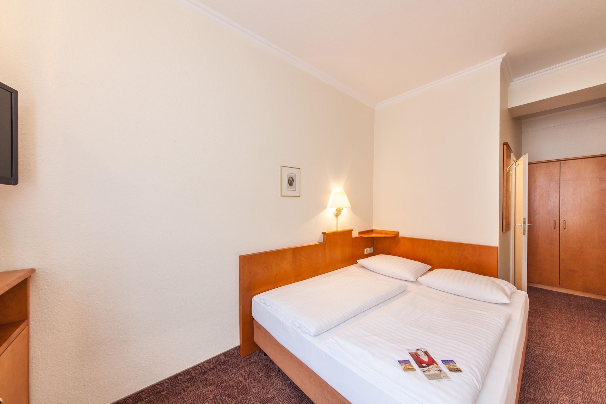Hotel Ahl Meerkatzen Köln Dış mekan fotoğraf
