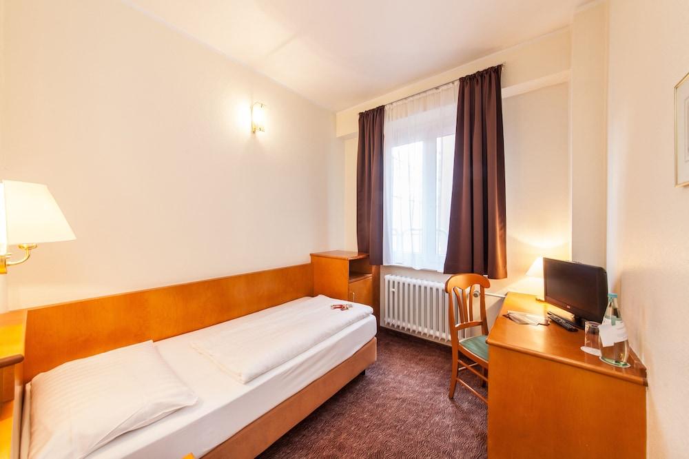 Hotel Ahl Meerkatzen Köln Dış mekan fotoğraf