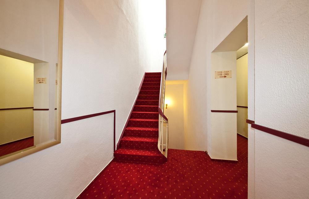 Hotel Ahl Meerkatzen Köln Dış mekan fotoğraf